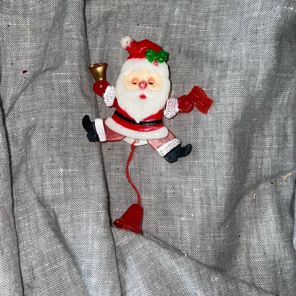 Jewelry - Vintage 90s red and white Santa Claus holiday pin